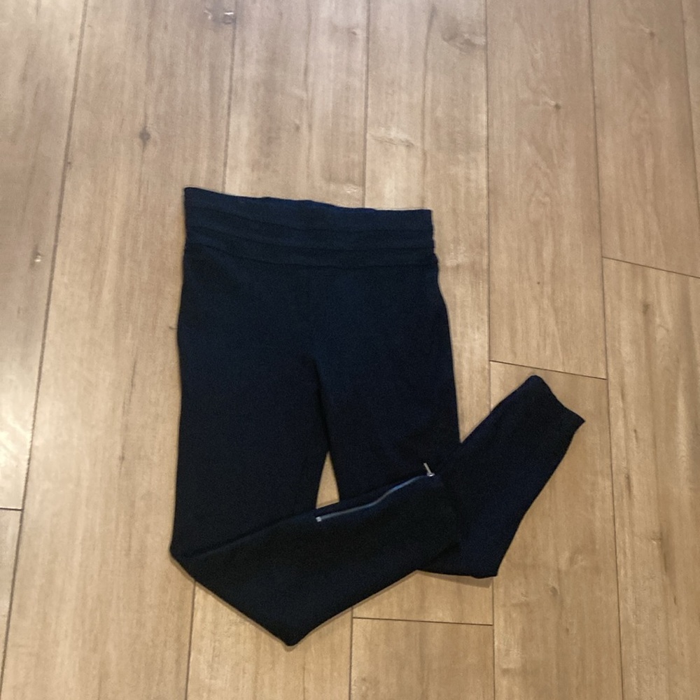 Active USA Pants Size M